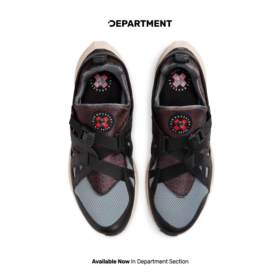 NIKE AIR HUARACHE 20Y24 X PATTA