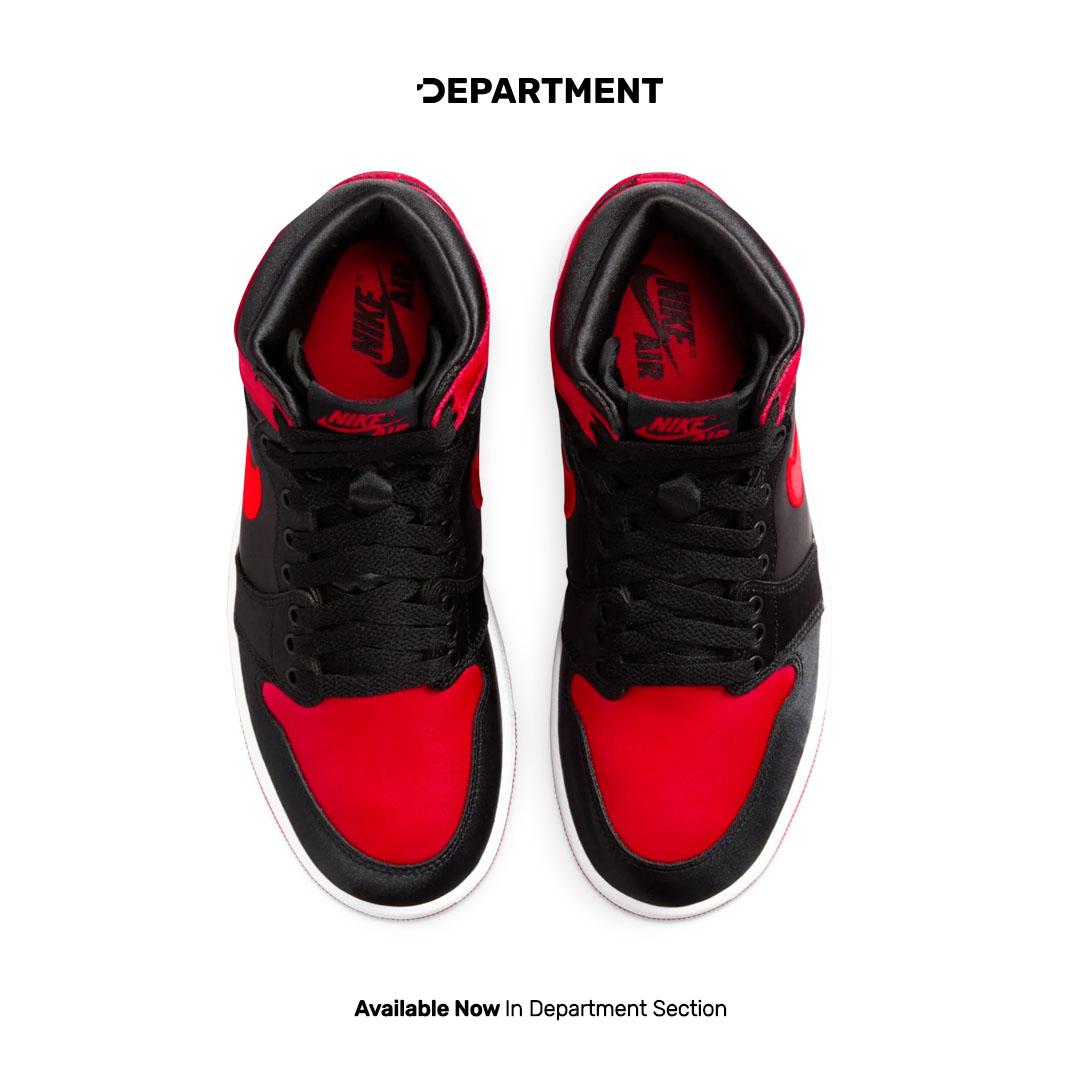NIKE WMNS AIR JORDAN 1 RETRO HI OG