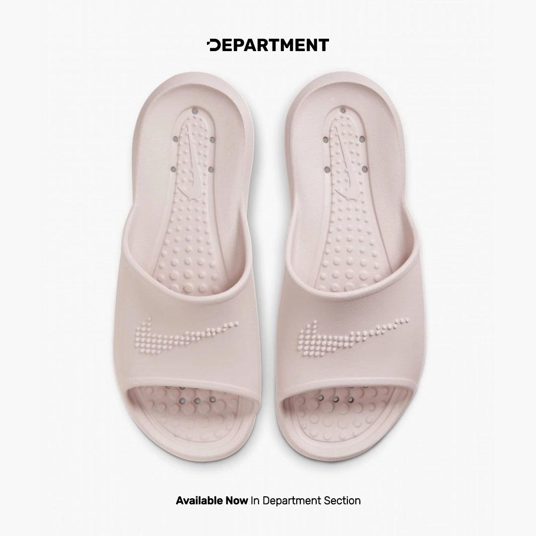 NIKE VICTORI ONE SHOWER SLIDE Department