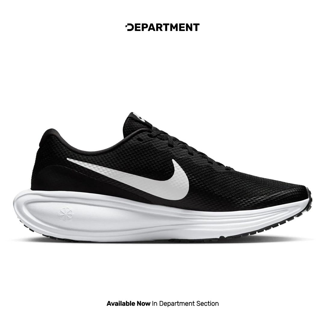 NIKE REVOLUTION 8