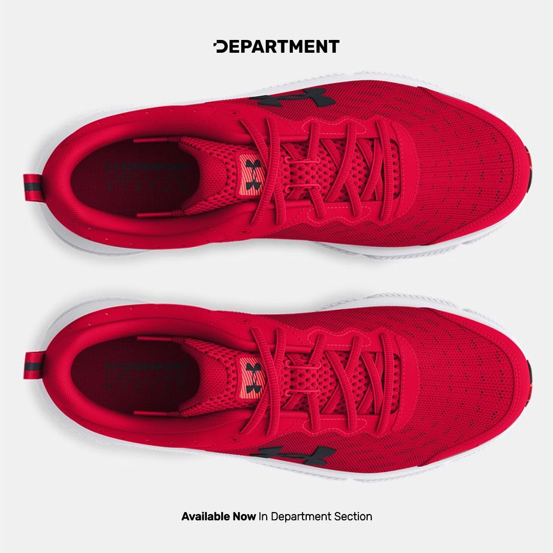 UNDER ARMOUR CHARGED ASSERT 10
