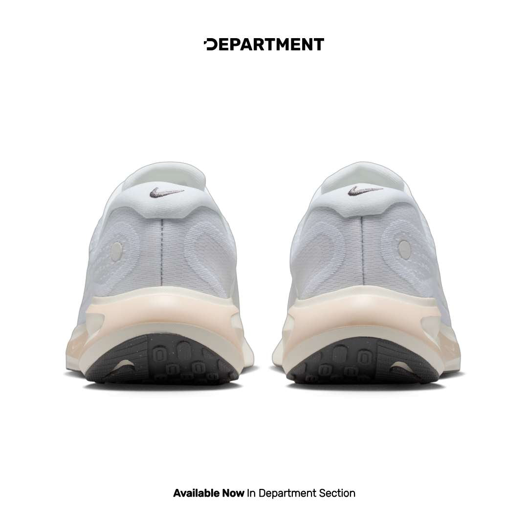 NIKE W JOURNEY RUN