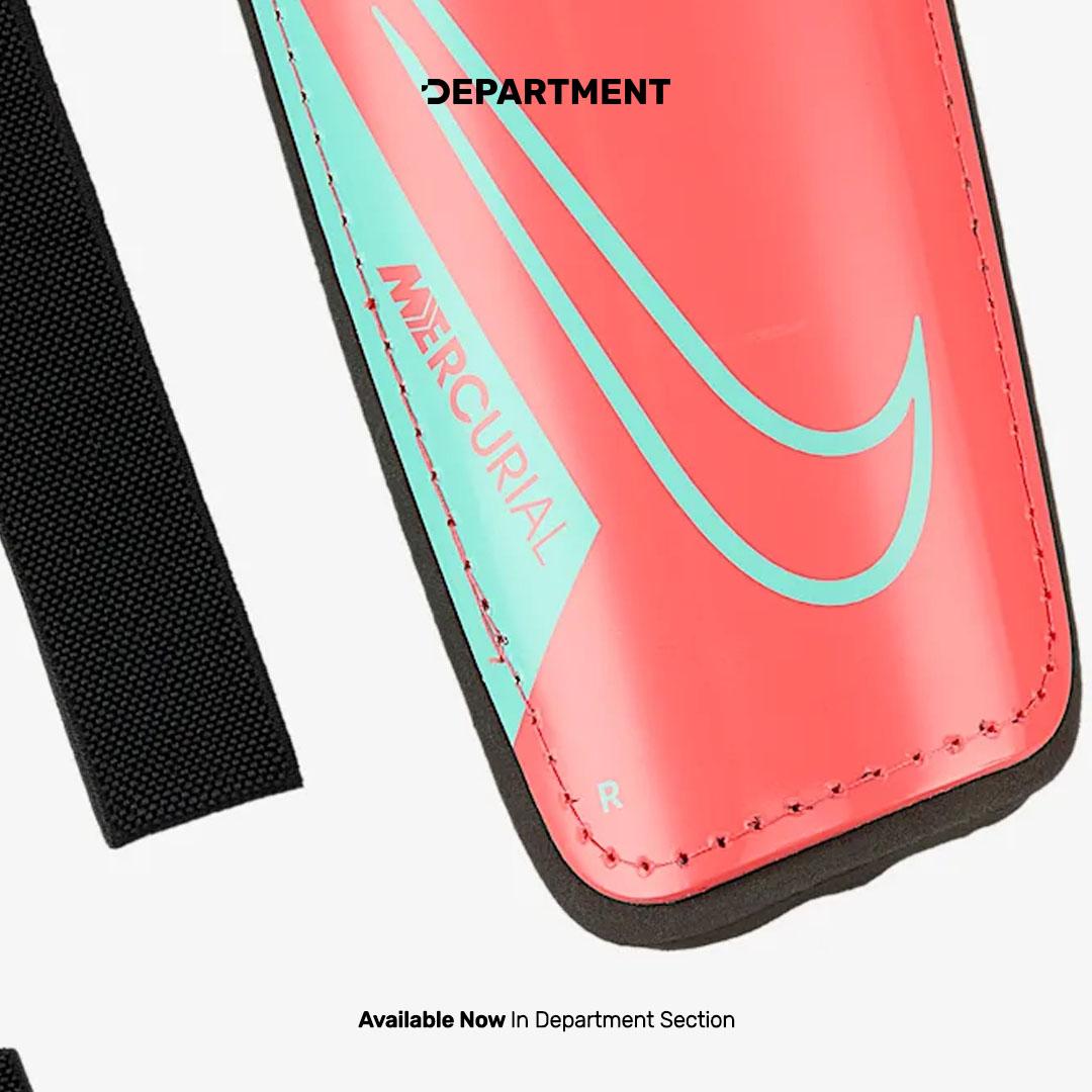 NIKE MERCURIAL HARDSHELL