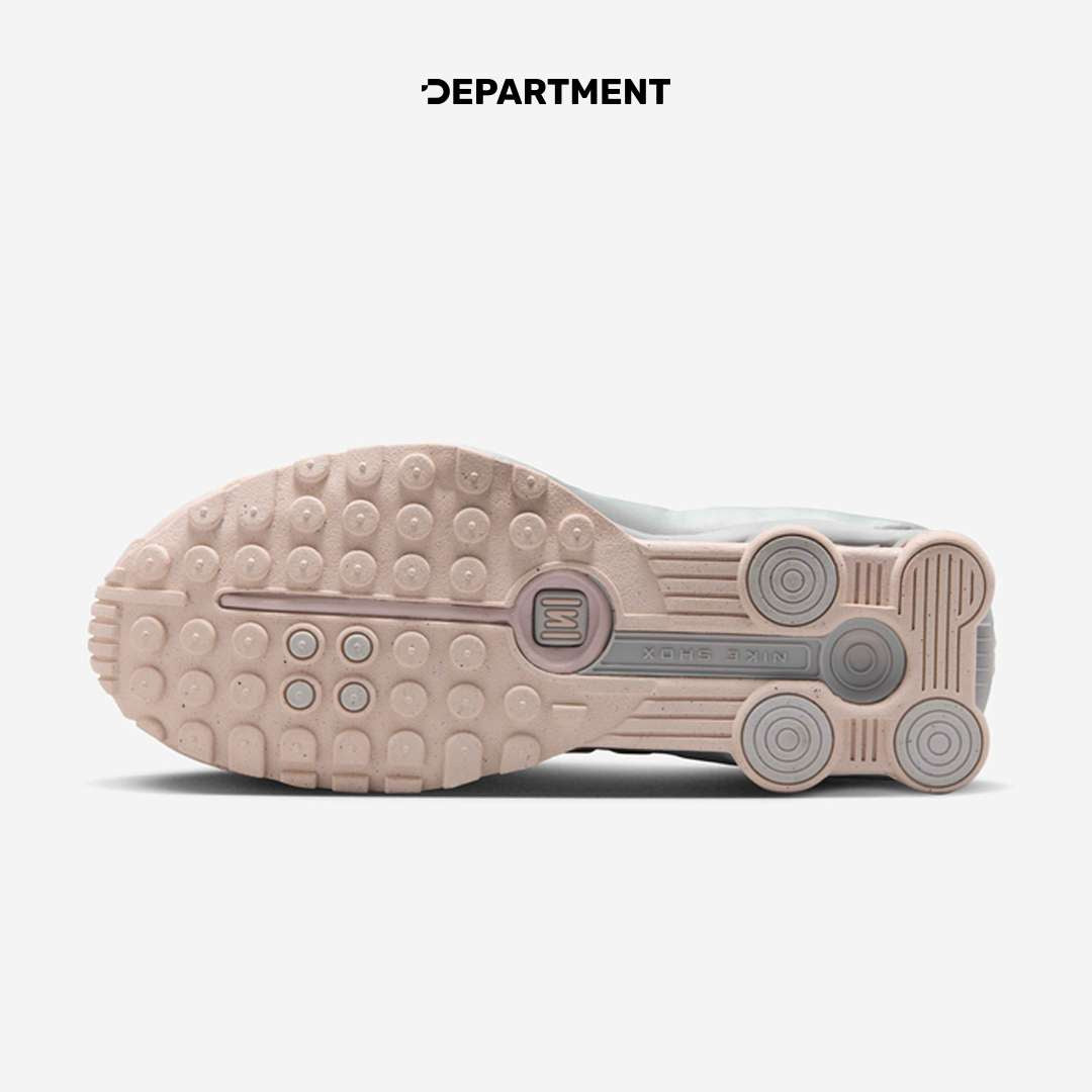 NIKE W SHOX R4