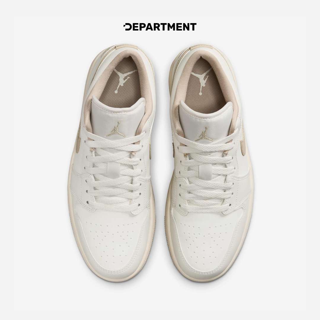 NIKE W AIR JORDAN 1 LOW