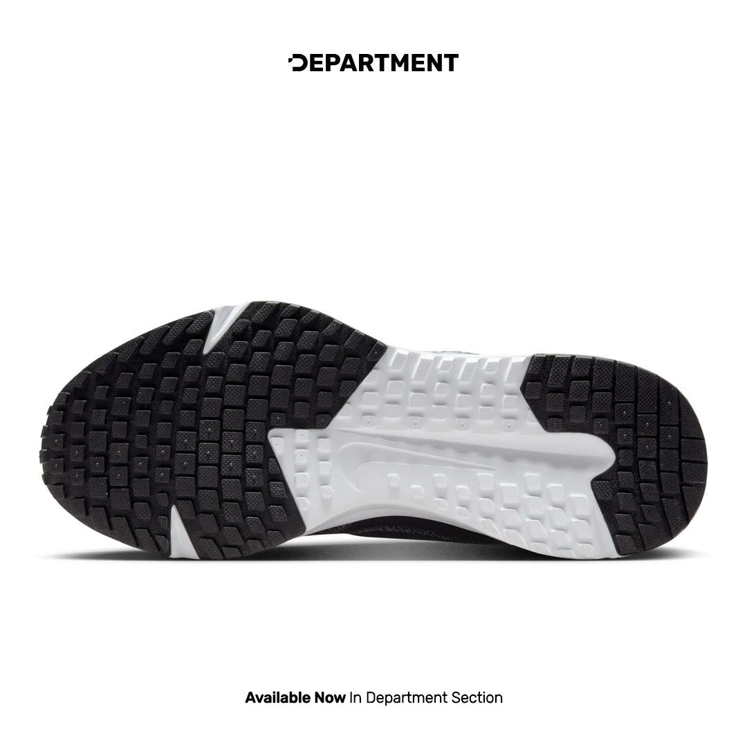 NIKE RUN DEFY