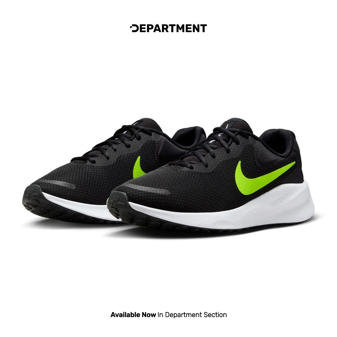 NIKE REVOLUTION 7