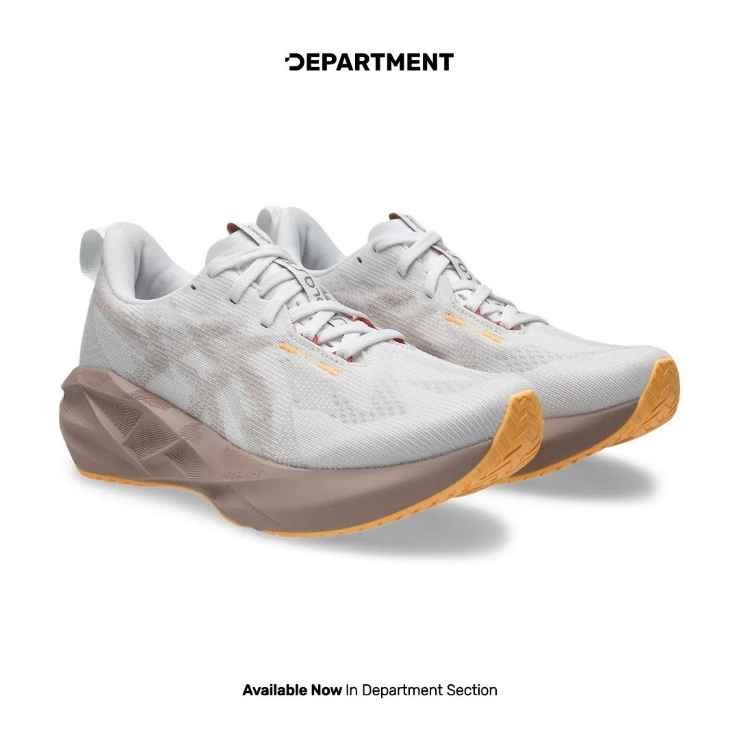 ASICS NOVABLAST 5