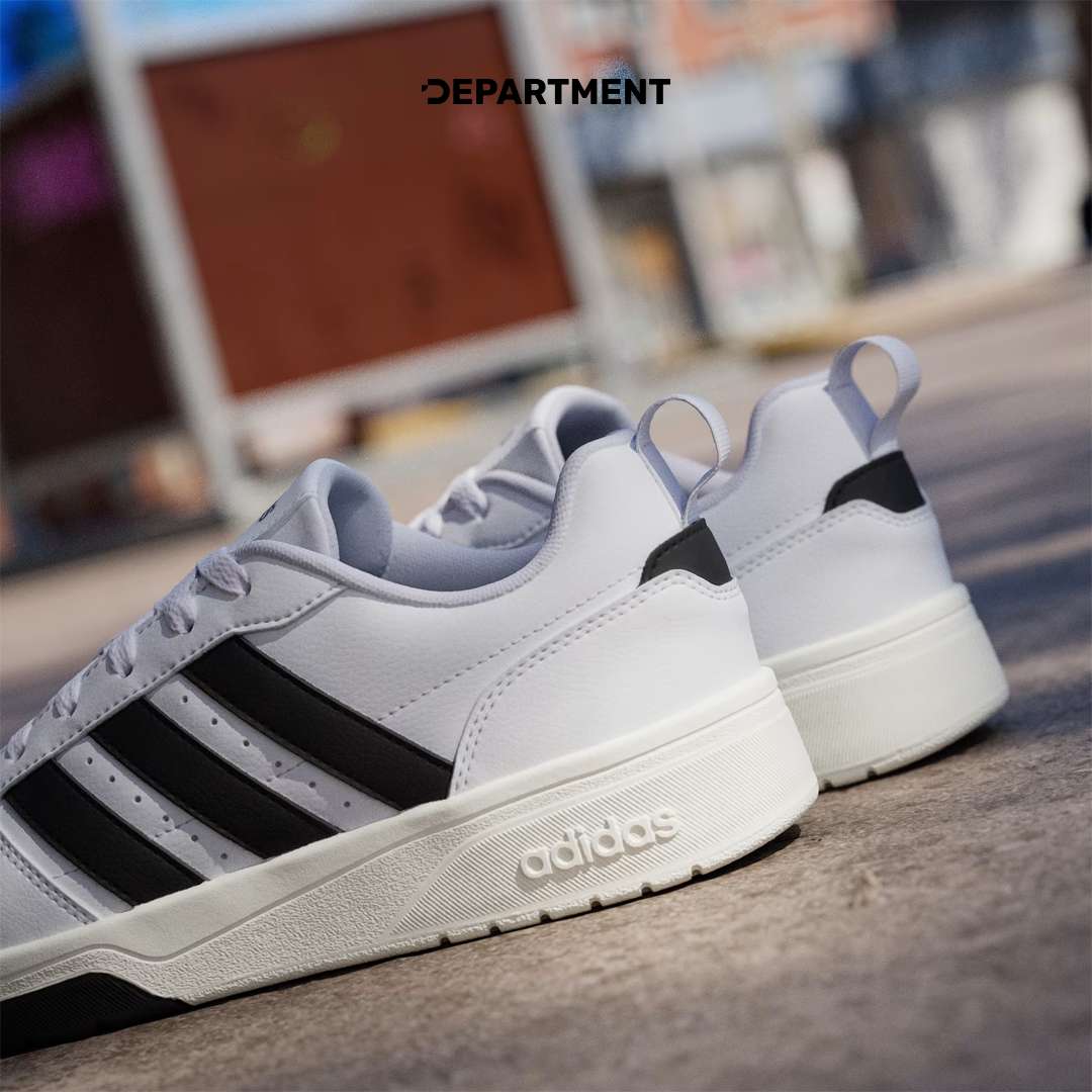 ADIDAS COURTWAVE