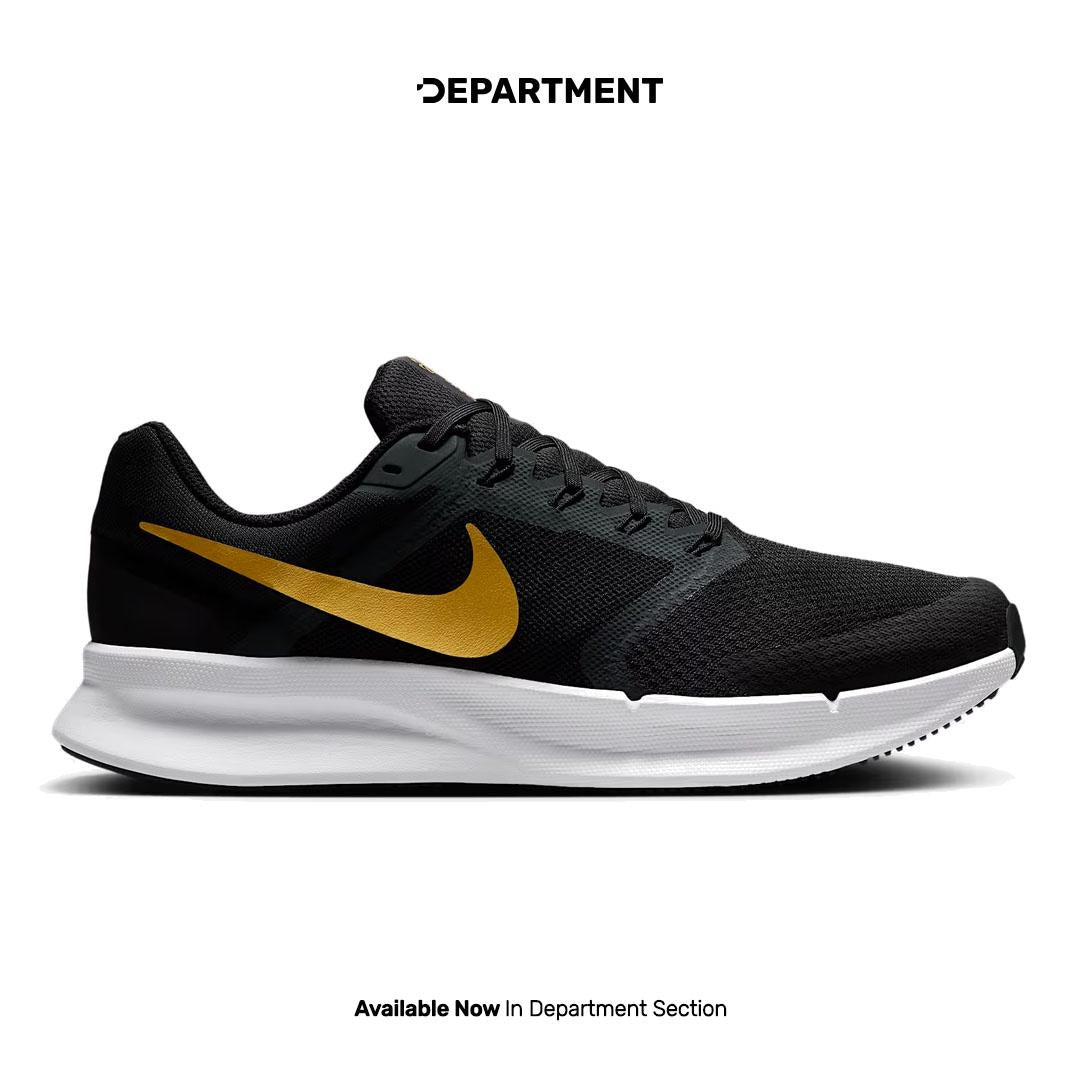 NIKE RUN SWIFT 3
