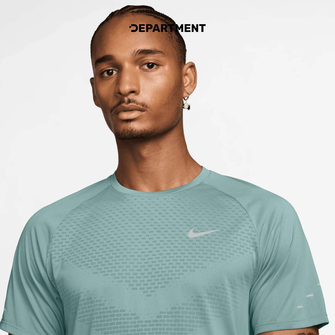 NIKE DRI-FIT ADV STRIDE