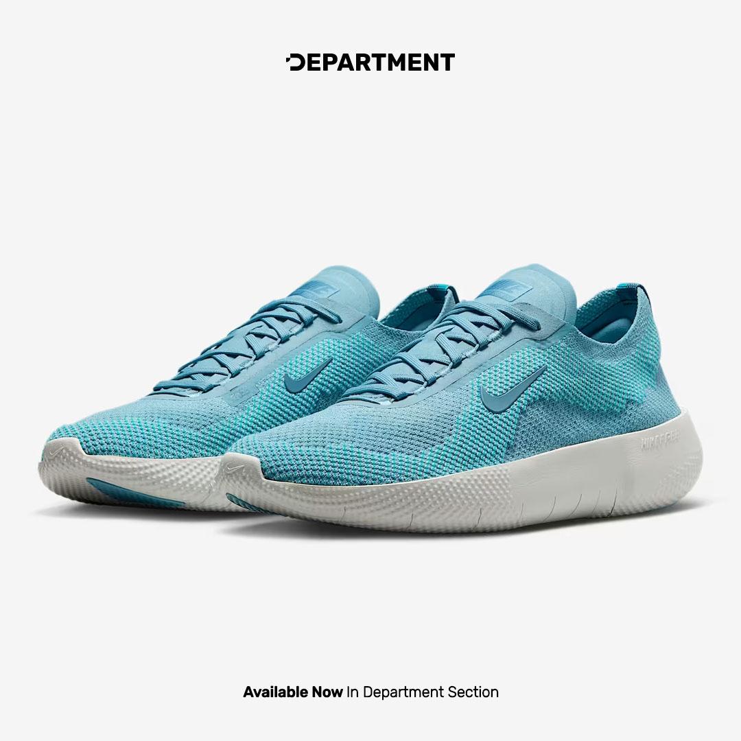 NIKE FREE 2025