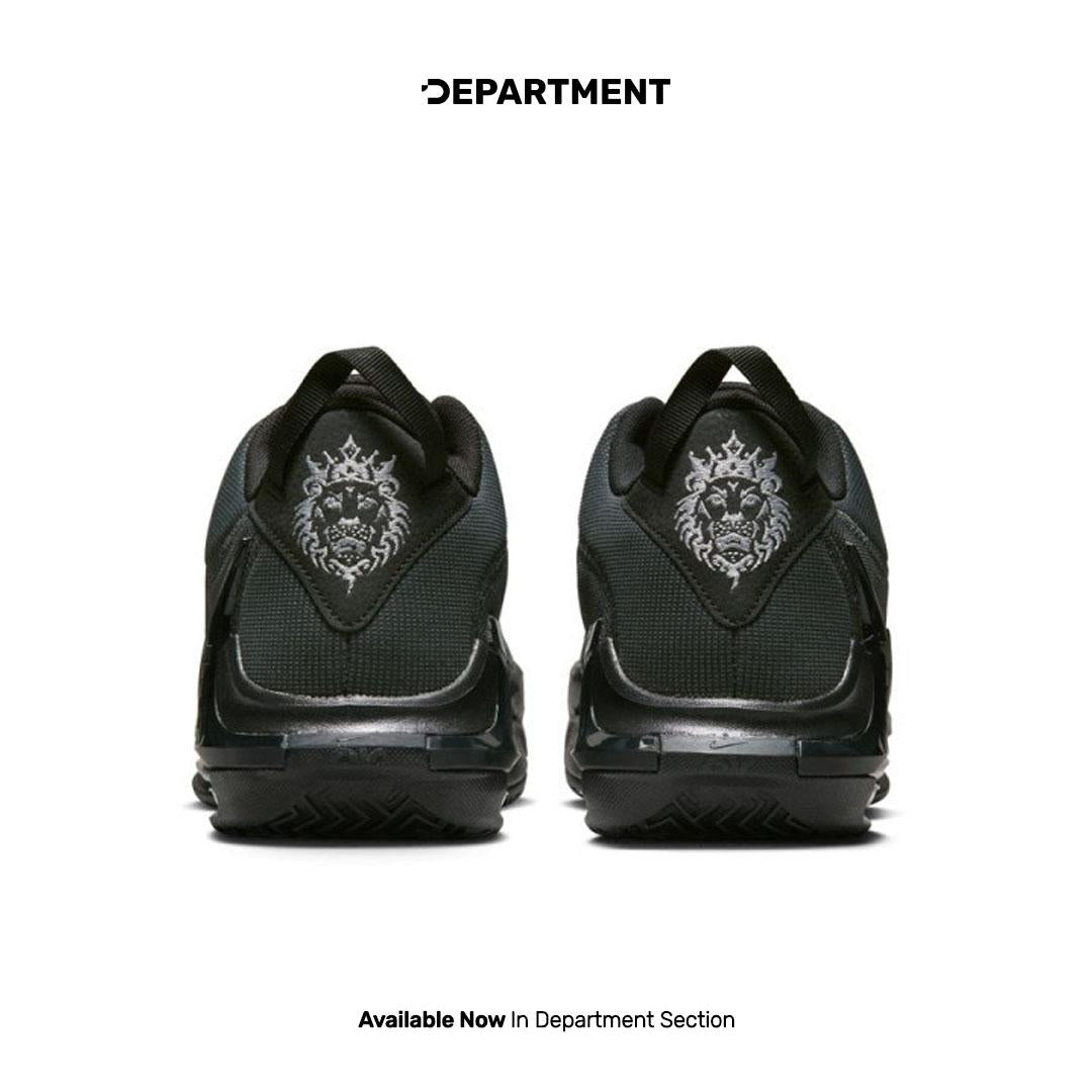 NIKE LEBRON WITNESS 7 Department