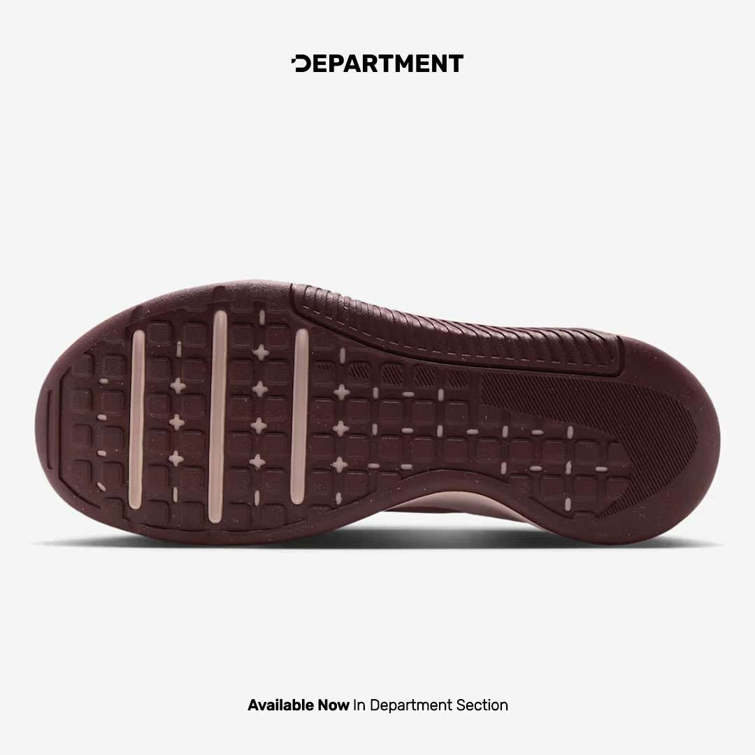 NIKE WMNS MC TRAINER 3
