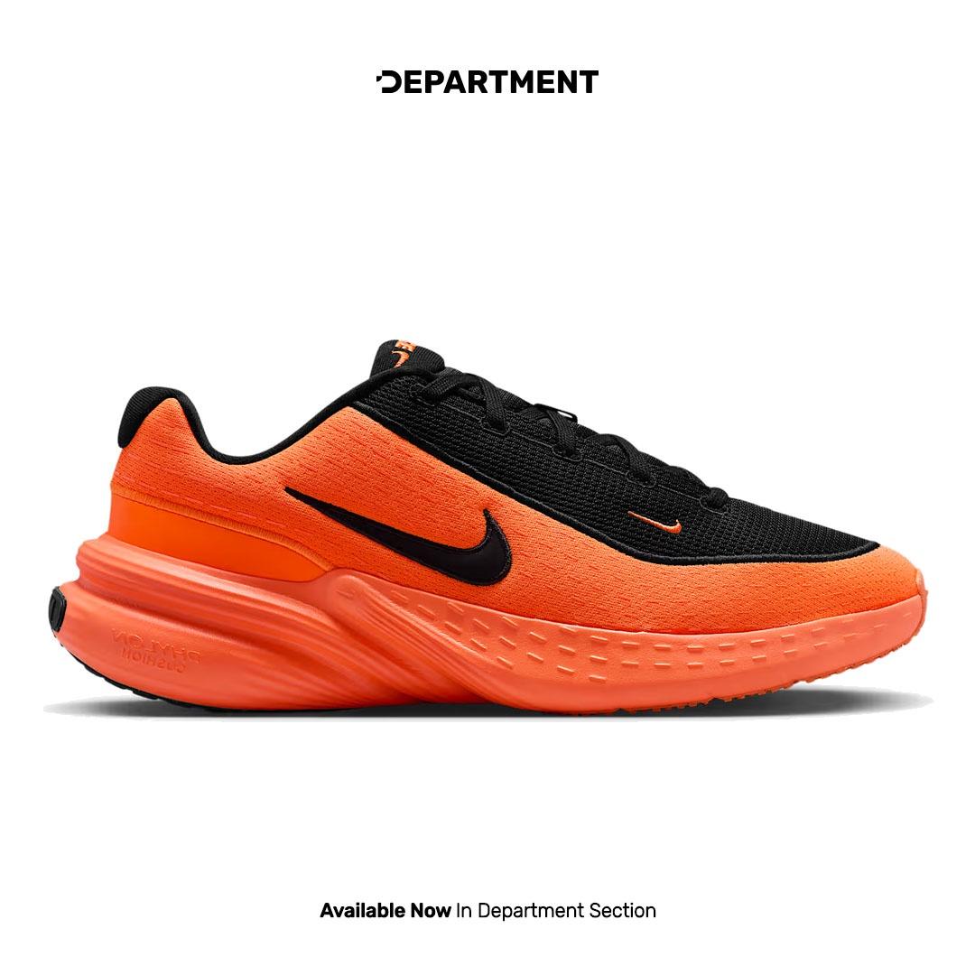 NIKE UPLIFT SC