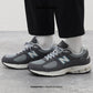 NEW BALANCE 2002R