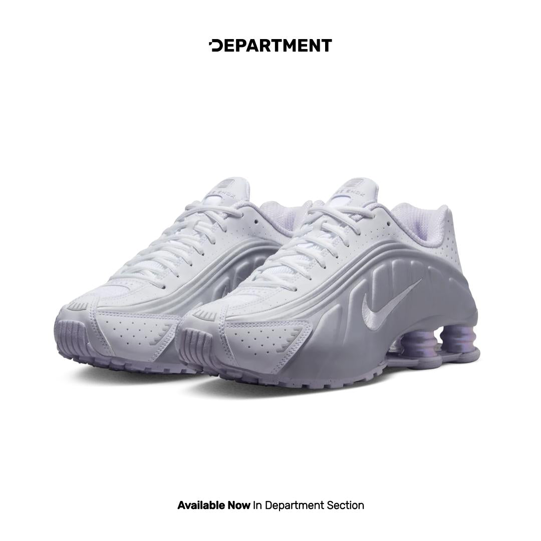 NIKE SHOX R4