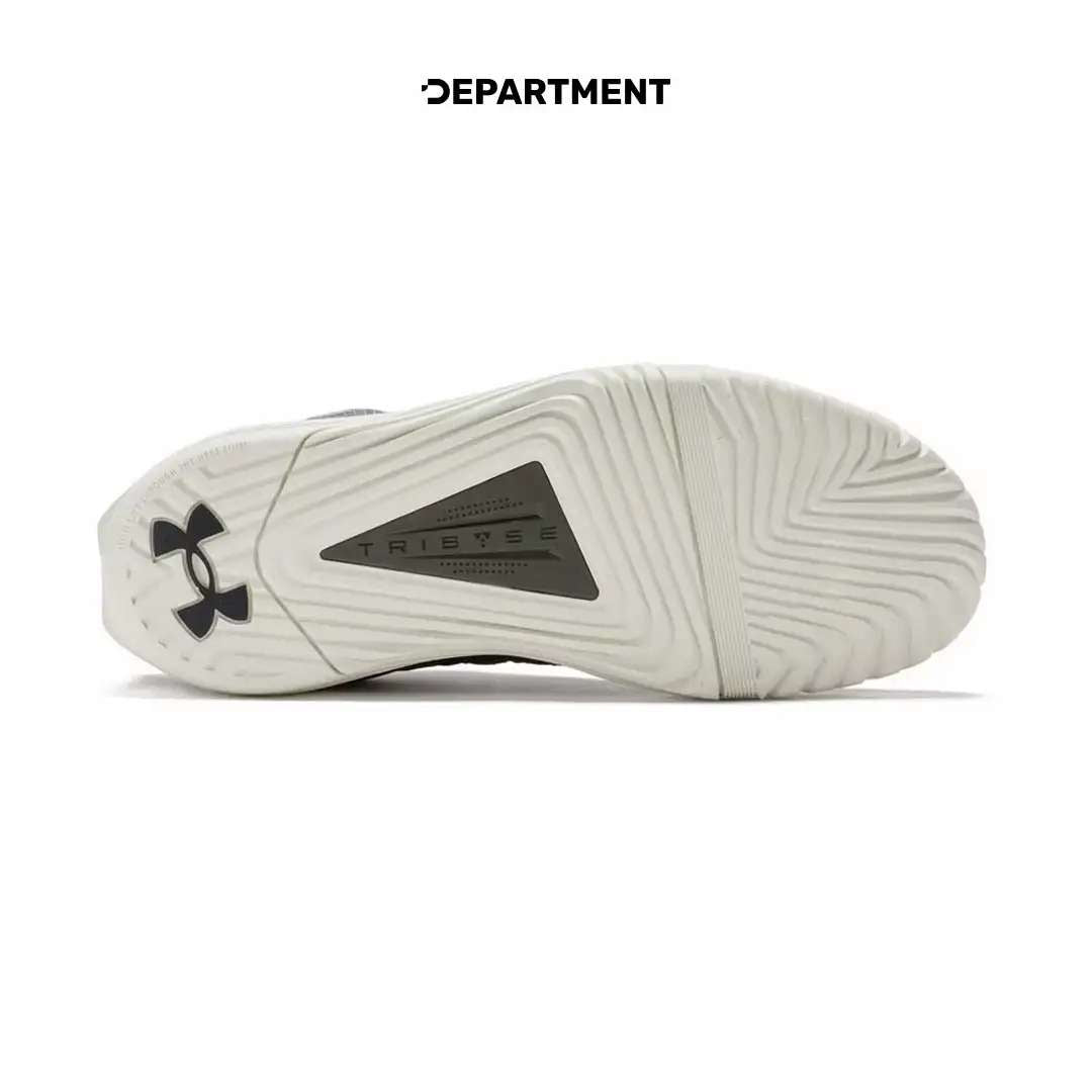 UNDER ARMOUR TRIBASE REIGN 6