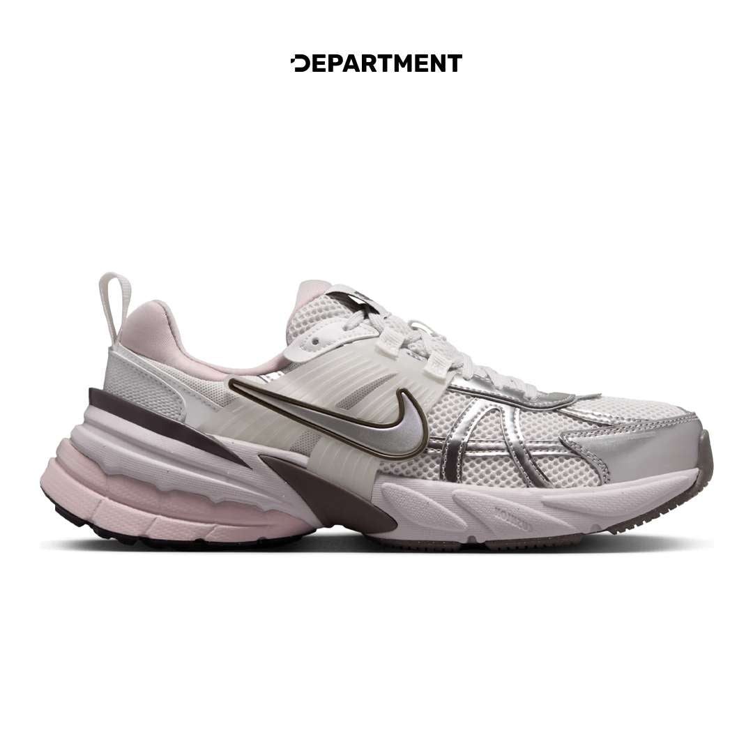 NIKE W V2K RUN WITH REFLECTIVE ACCENTS