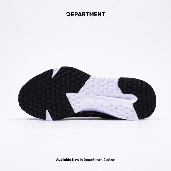 NIKE RUN DEFY