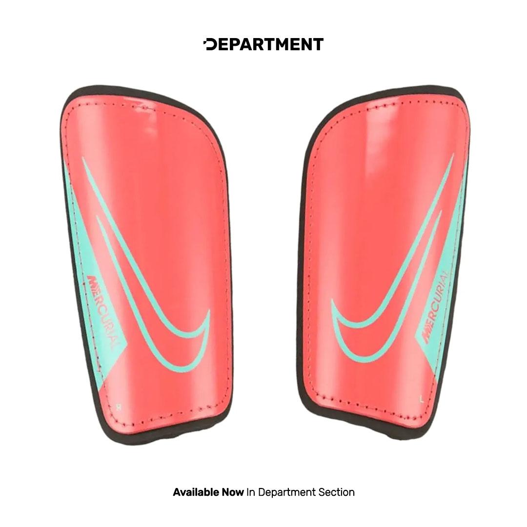 NIKE MERCURIAL HARDSHELL