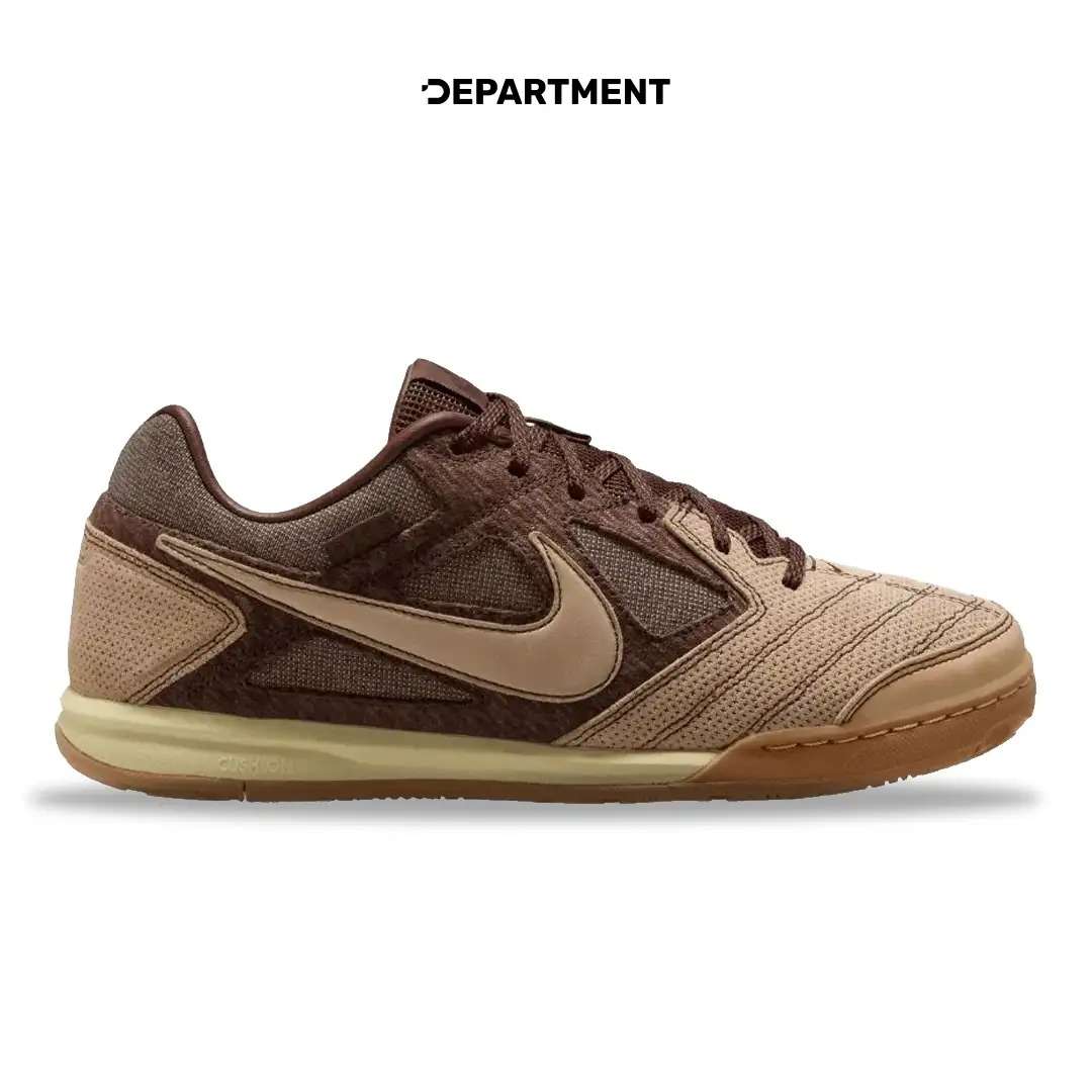 NIKE GATO