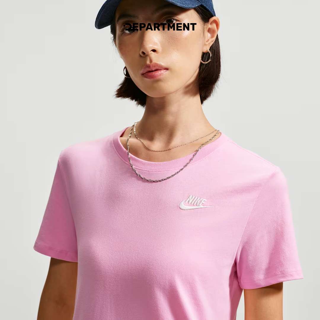 NIKE SPORTSWEAR CLUB ESSENTIALS