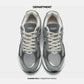 NEW BALANCE 2002R