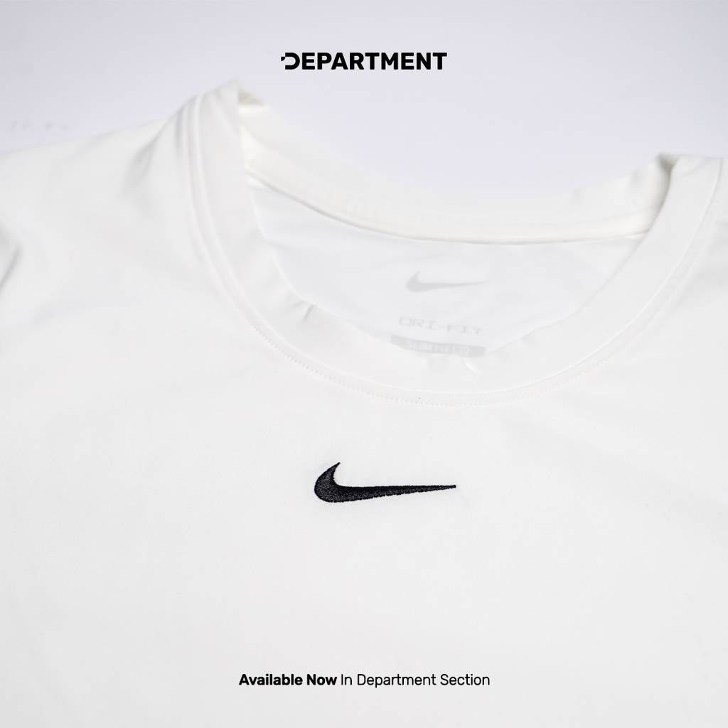 NIKE DRI-FIT VICTORY