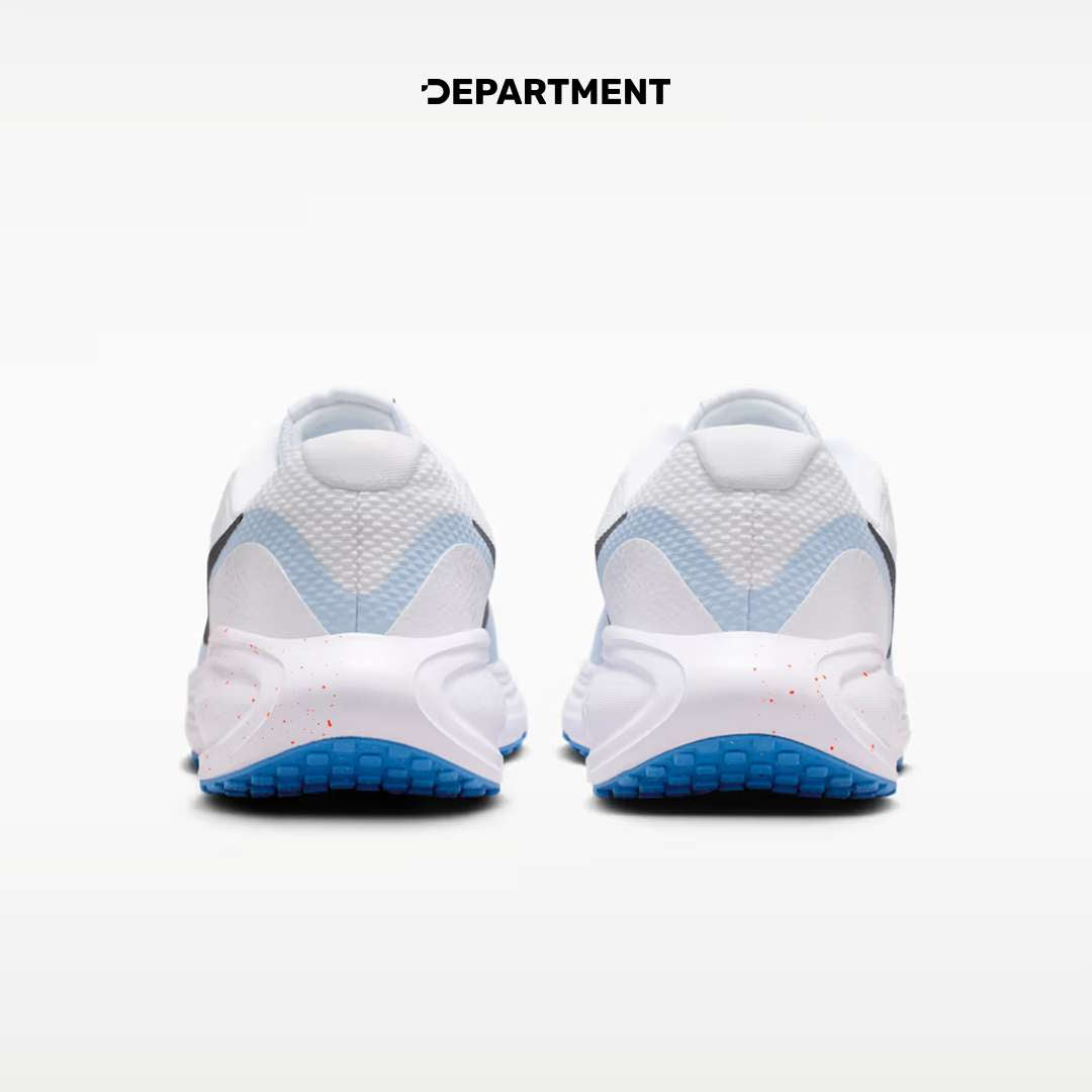 NIKE REVOLUTION 8