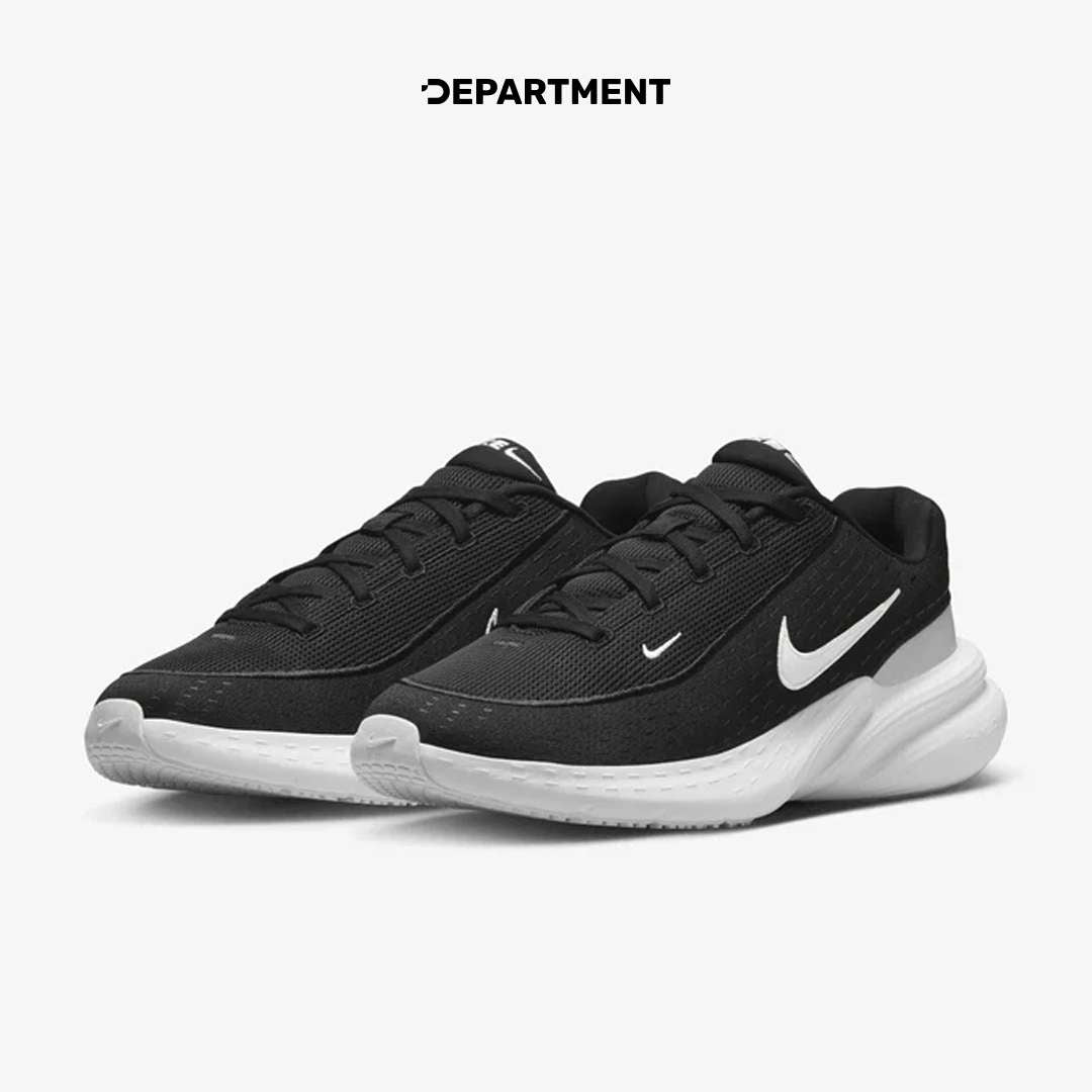 NIKE UPLIFT SC