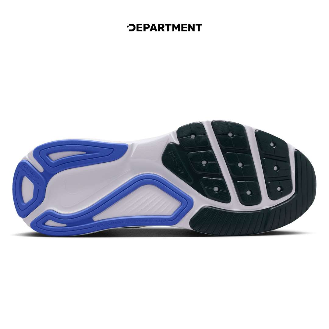 NIKE STRUCTURE 26