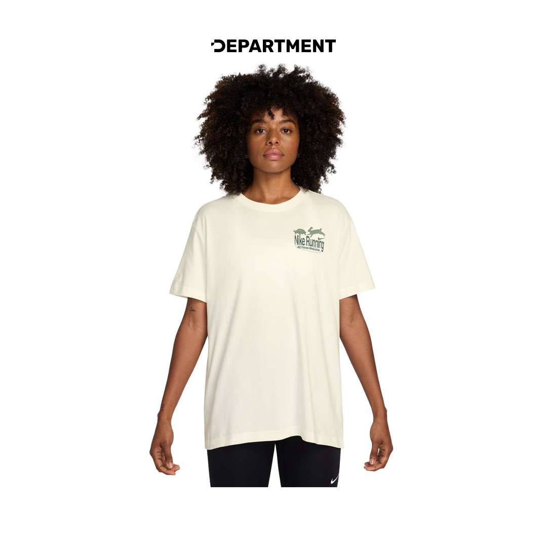 NIKE DRI-FIT SWIFT OVERSIZED