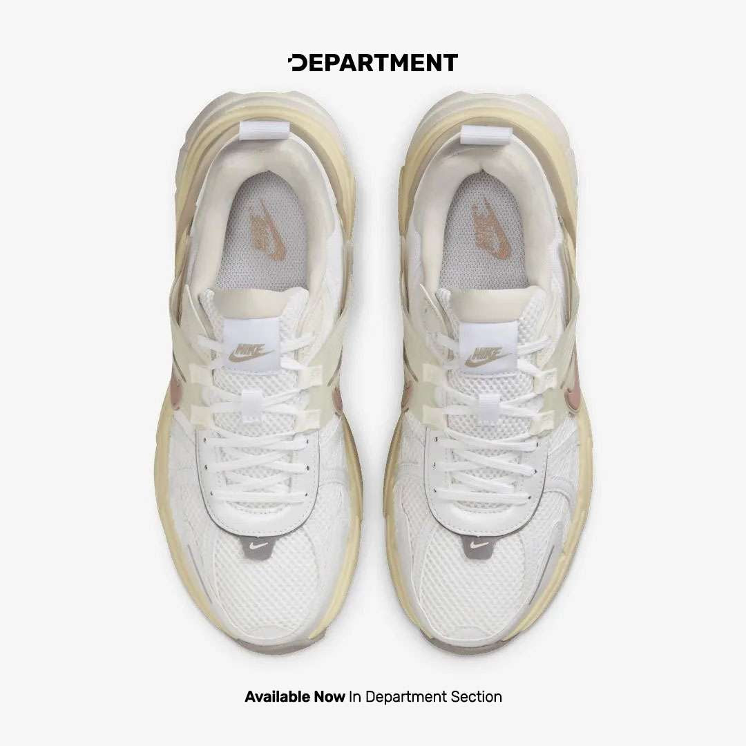 NIKE WMNS V2K RUN