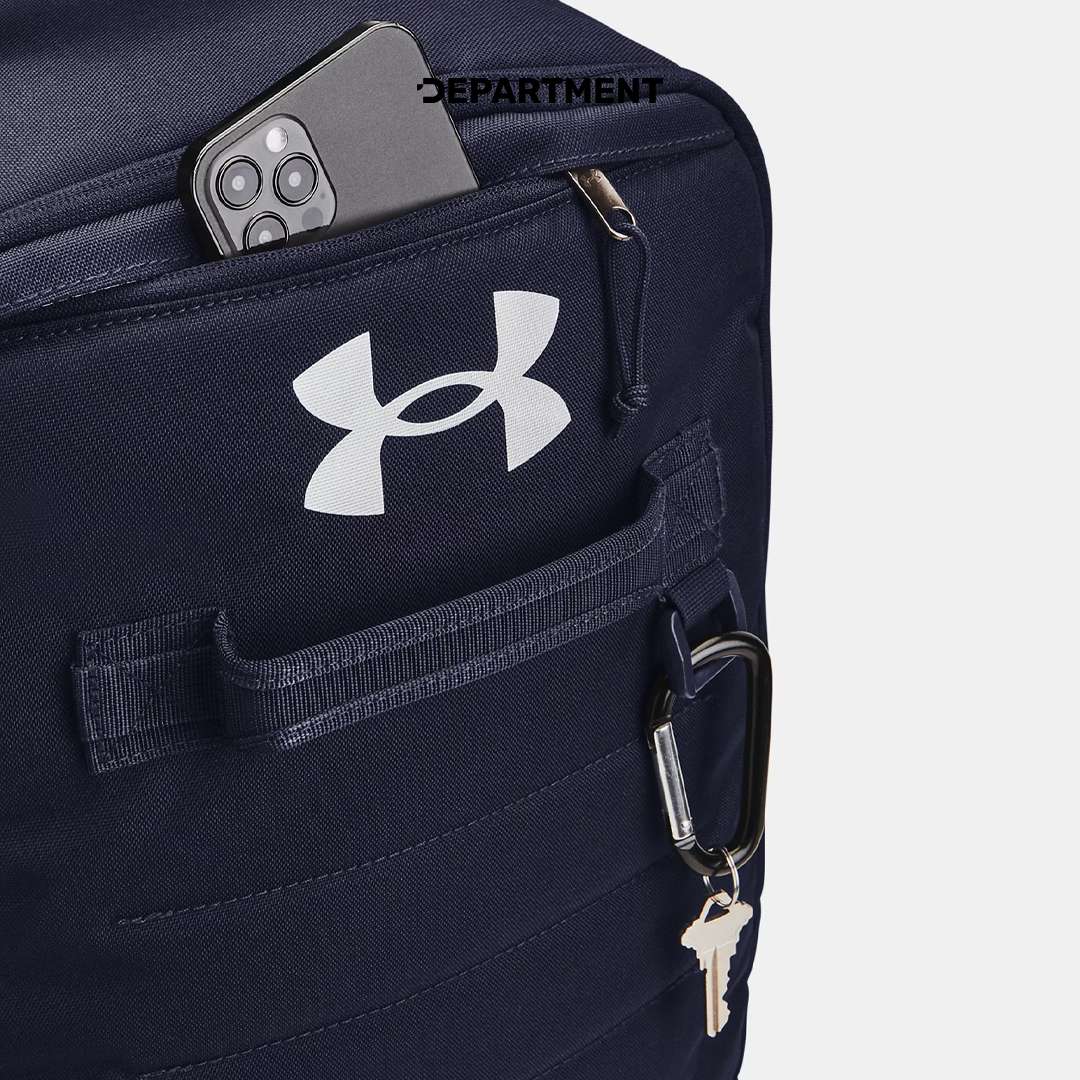 UNDER ARMOUR CONTAIN