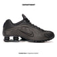 NIKE SHOX R4 2025