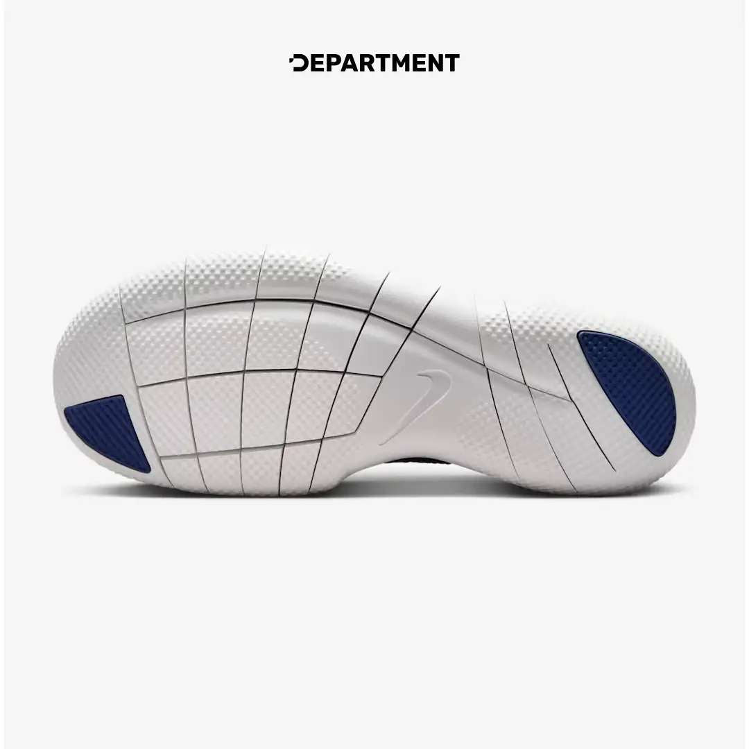 NIKE FREE 2025