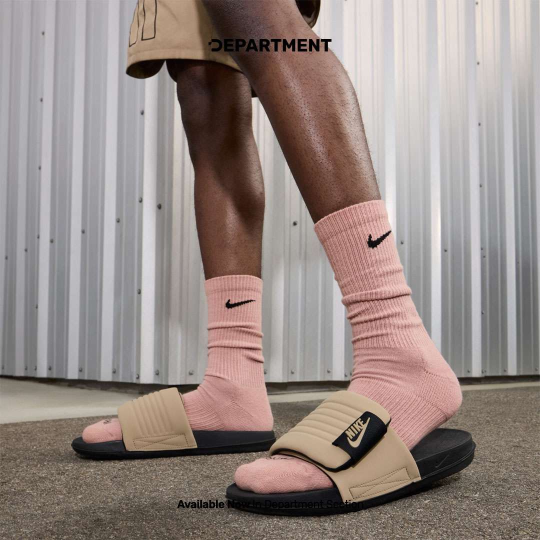 NIKE OFFCOURT ADJUST SLIDE