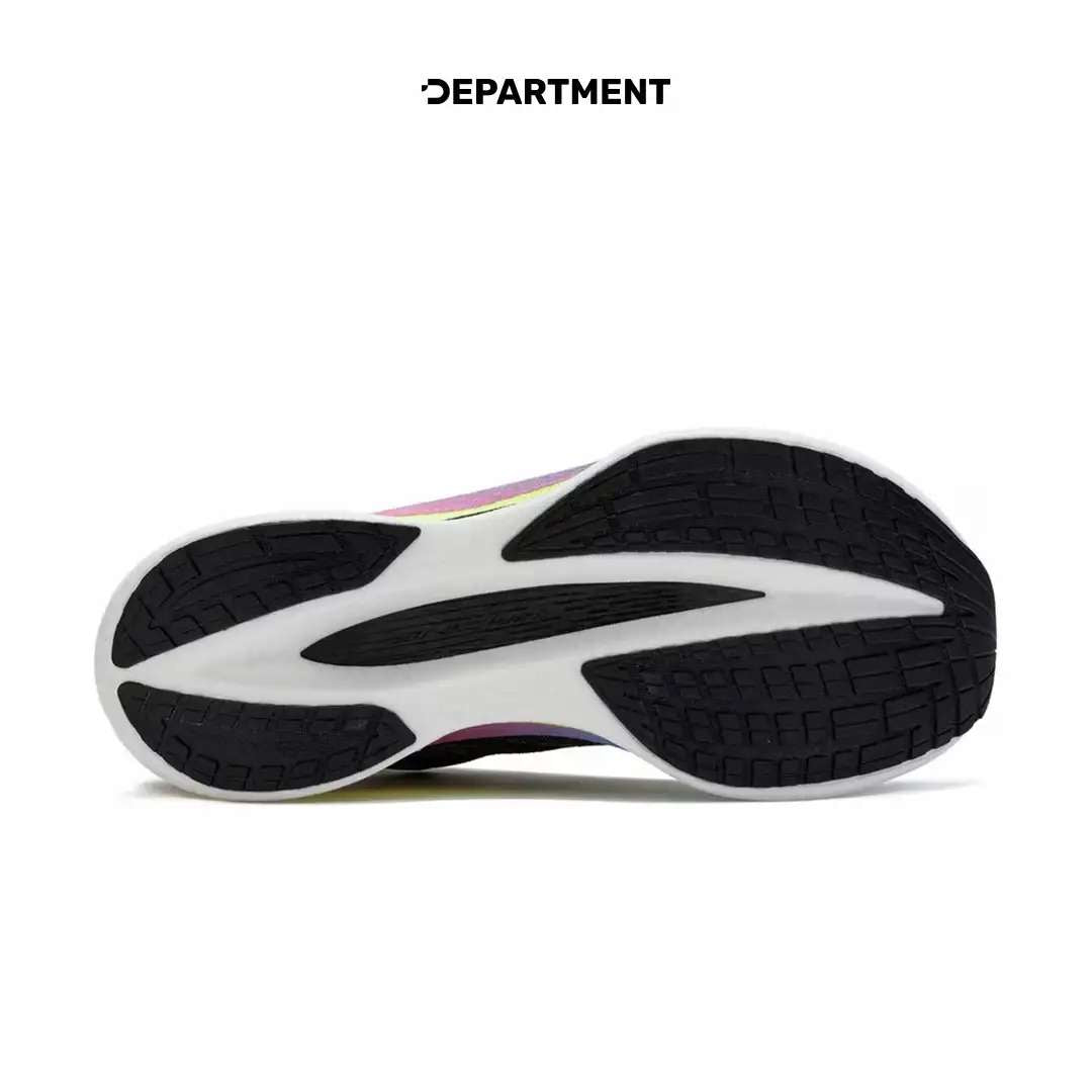 UNDER ARMOUR VELOCITI ELITE 3