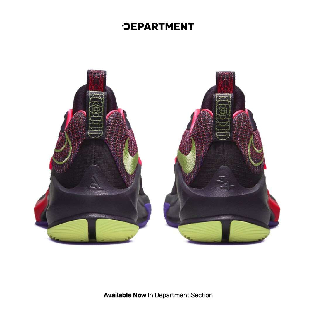 NIKE ZOOM FREAK 3 "DIGITAL"