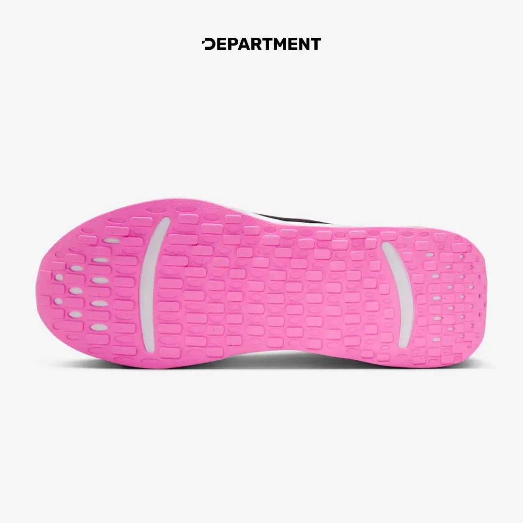 NIKE WMNS PROMINA