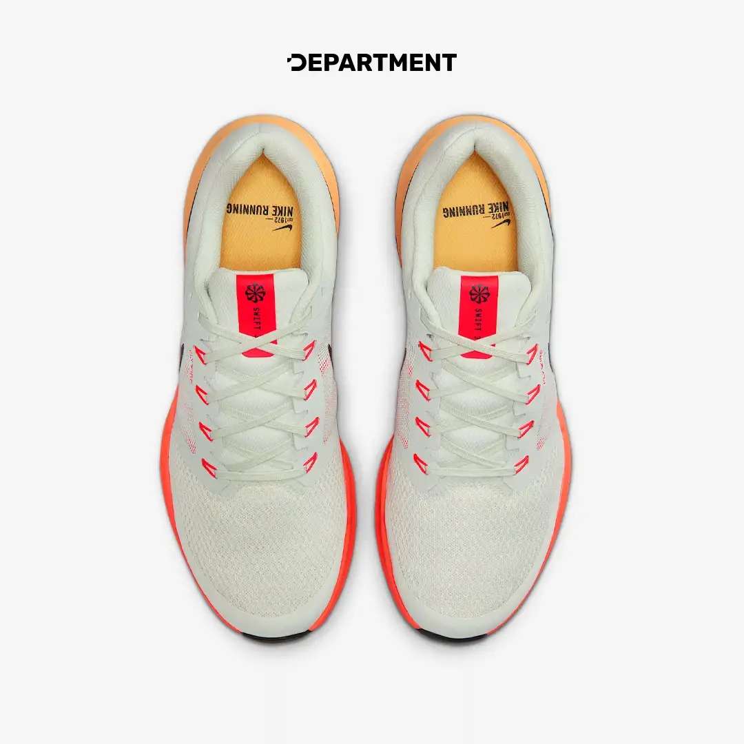 NIKE RUN SWIFT 3