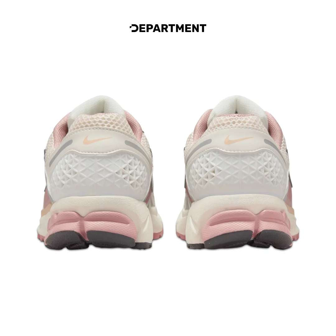 NIKE W ZOOM VOMERO 5
