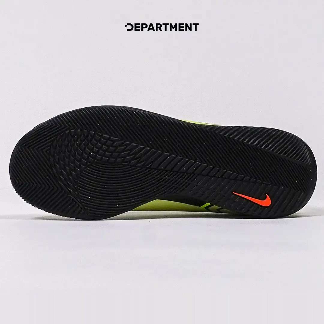 NIKE JR MERCURIAL SUPERFLY 10 CLUB IC