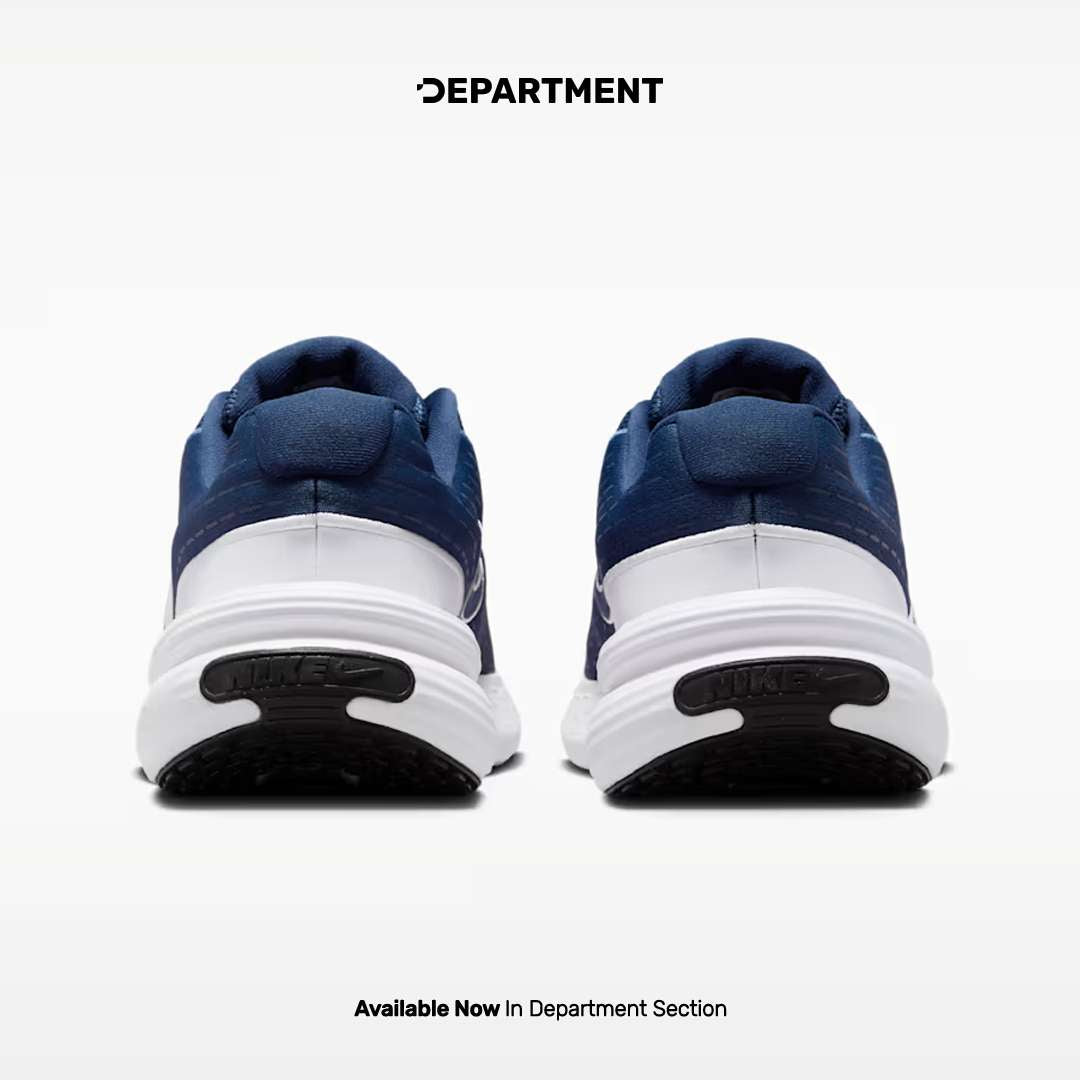 NIKE UPLIFT SC