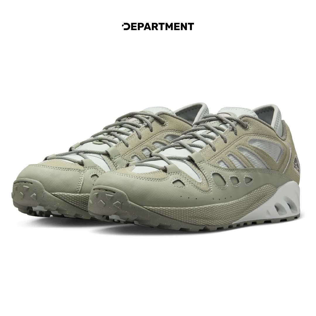 NIKE ACG AIR EXPLORAID
