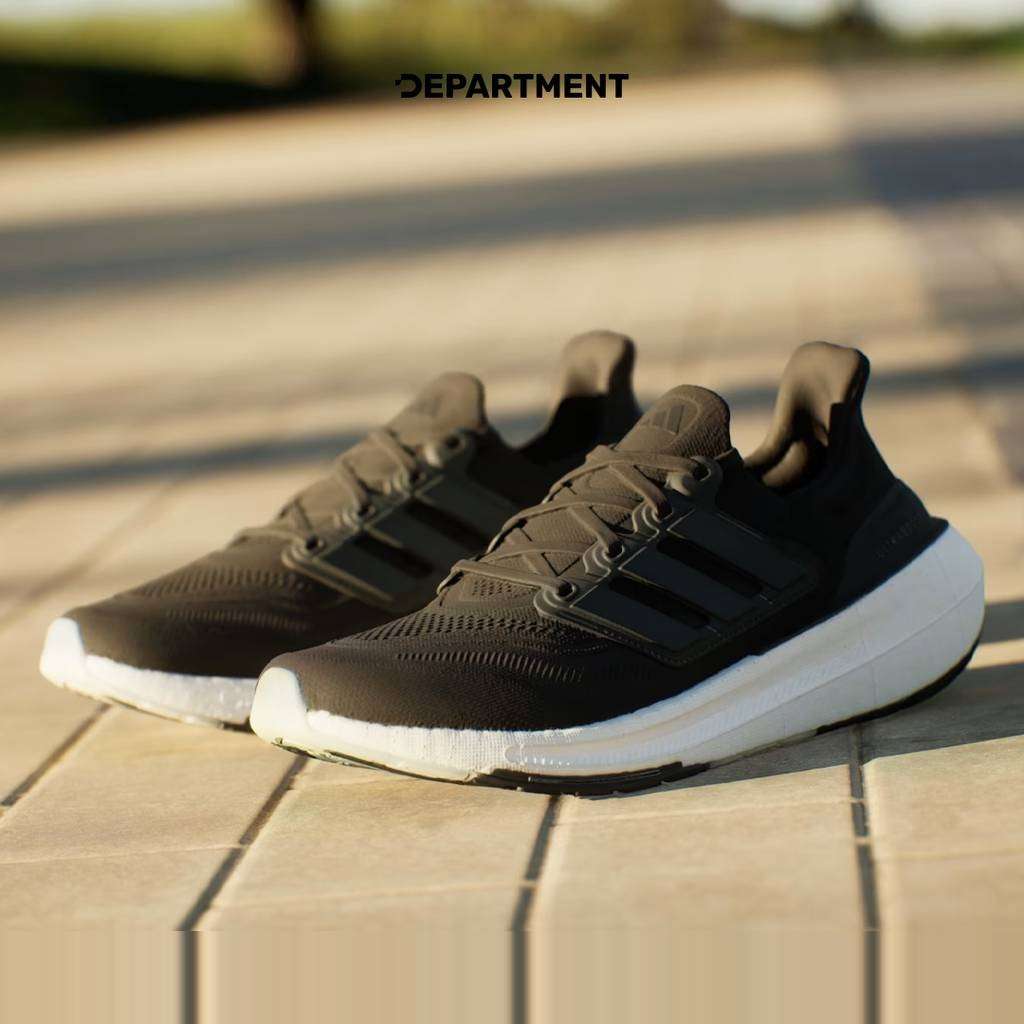 ADIDAS ULTRABOOST LIGHT