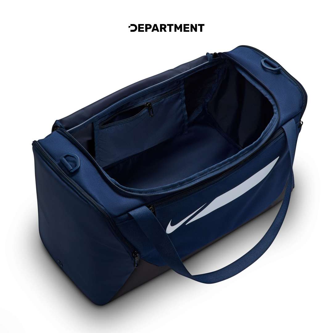 NIKE ACADEMY TEAM F26