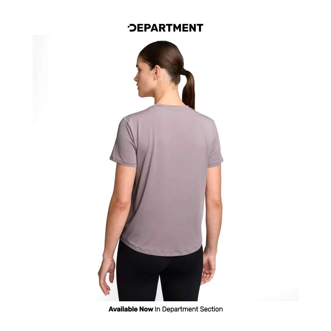 NIKE DRI-FIT ONE CLASSIC