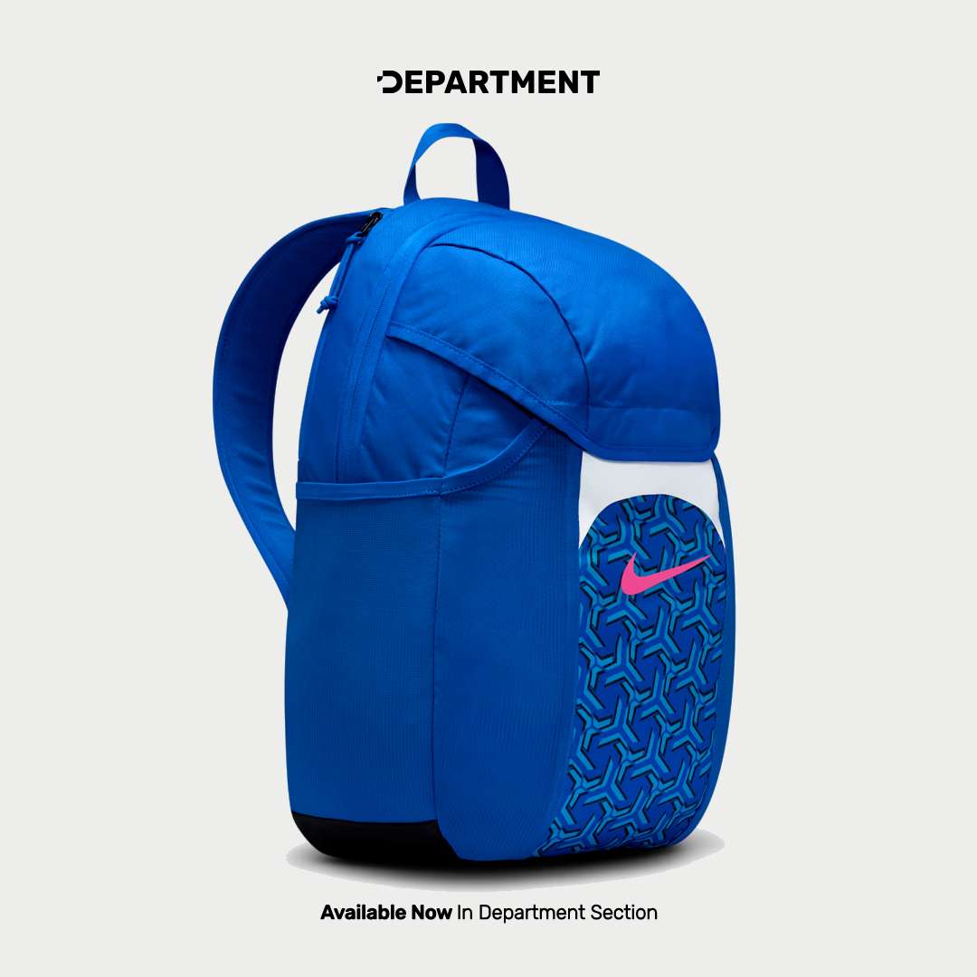 NIKE ACADEMY TEAM